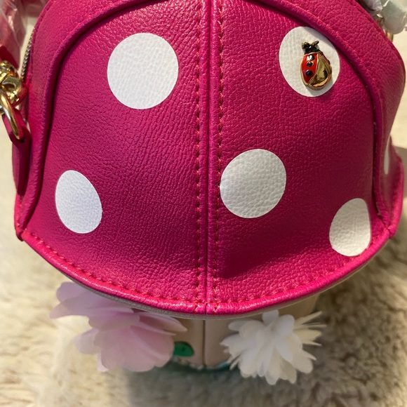 Betsy Johnson fuchsia shroomin mushroom cross body purse - Picture 3 of 6